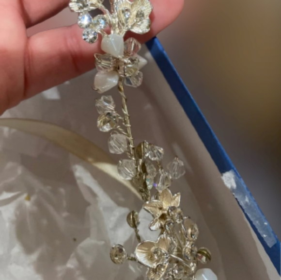 Bel Aire Bridal Halo/Headpiece